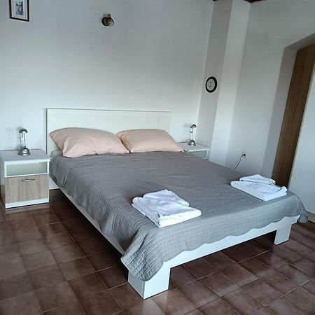 Apartments Vukas Λομπάρδα Εξωτερικό φωτογραφία