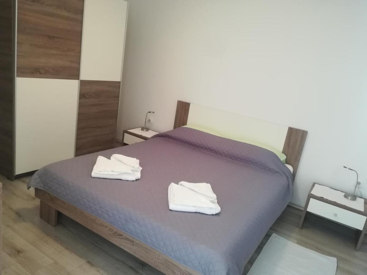 Apartments Vukas Λομπάρδα Εξωτερικό φωτογραφία