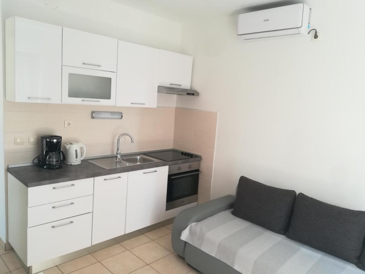 Apartments Vukas Λομπάρδα Εξωτερικό φωτογραφία