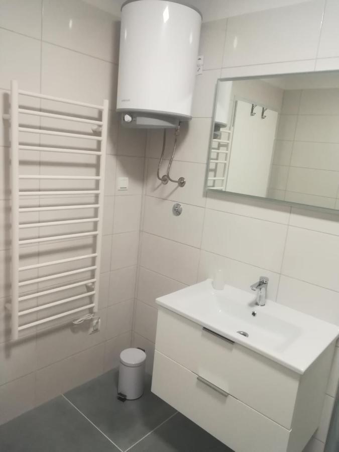 Apartments Vukas Λομπάρδα Εξωτερικό φωτογραφία